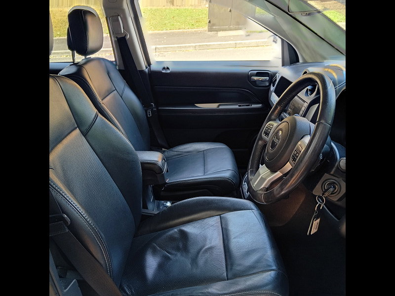 Jeep Compass 2.4 Limited SUV 5dr Petrol Auto 4WD Euro 5 (168 bhp)