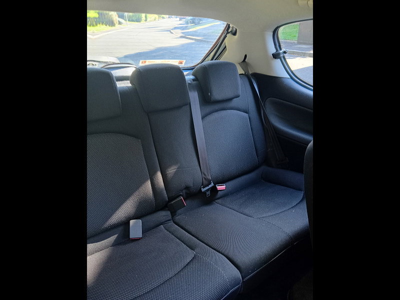 Peugeot 206 1.4 Look Hatchback 3dr Petrol Manual (152 g/km, 75 bhp)