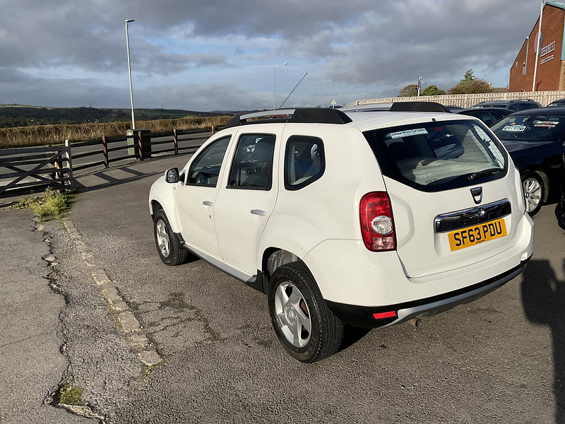 Dacia Duster 1.5 dCi Laureate SUV 5dr Diesel Manual Euro 5 (110 ps)