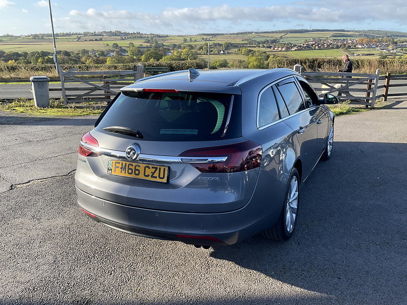 Vauxhall Insignia 1.6 CDTi ecoFLEX Elite Nav Sports Tourer 5dr Diesel Manual Euro 6 (s/s) (136 ps)