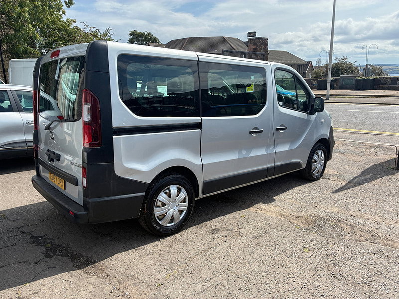 Vauxhall Vivaro 1.6 CDTi 2900 BiTurbo ecoFLEX Combi Van Double Cab 5dr Diesel Manual L1 H1 Euro 6 (s/s) (9 Seat) (95 ps)