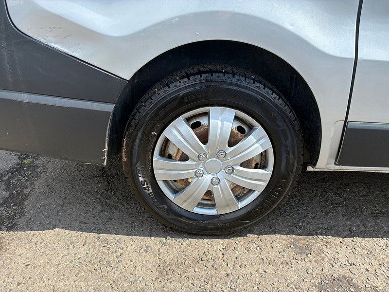 Vauxhall Vivaro 1.6 CDTi 2900 BiTurbo ecoFLEX Combi Van Double Cab 5dr Diesel Manual L1 H1 Euro 6 (s/s) (9 Seat) (95 ps)