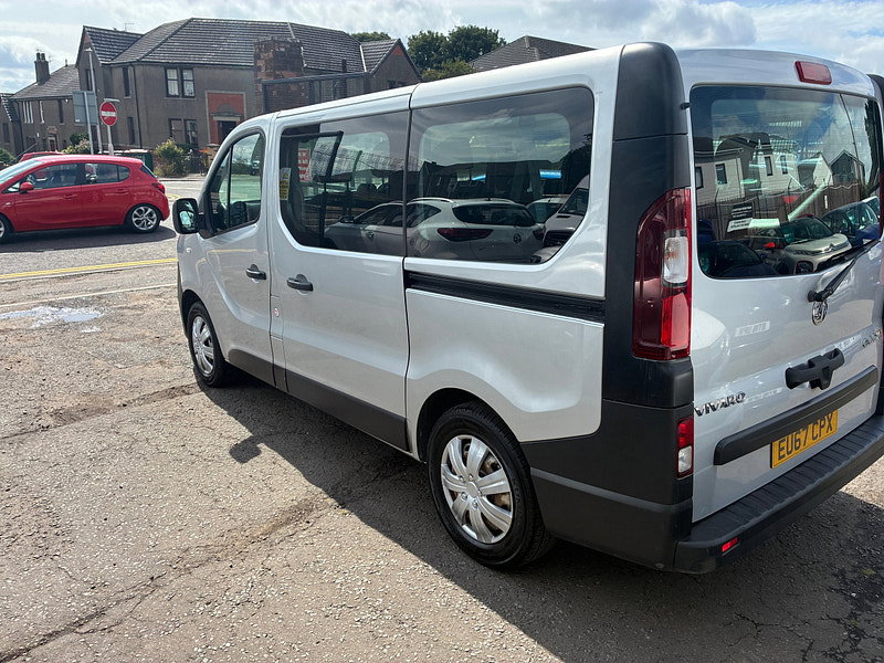 Vauxhall Vivaro 1.6 CDTi 2900 BiTurbo ecoFLEX Combi Van Double Cab 5dr Diesel Manual L1 H1 Euro 6 (s/s) (9 Seat) (95 ps)