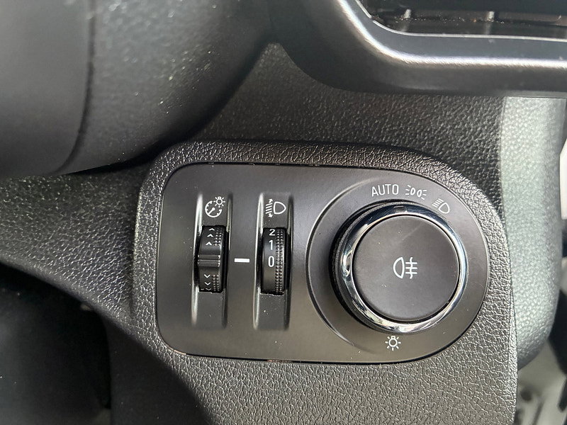 Vauxhall Combo 1.6 Turbo D 2300 Sportive Panel Van 4dr Diesel Manual L1 H1 Euro 6 (s/s) (100 ps)
