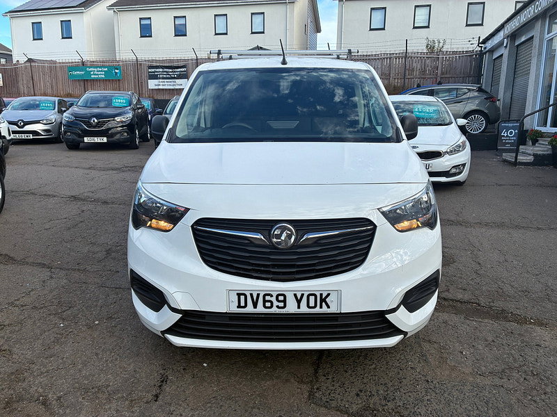 Vauxhall Combo 1.6 Turbo D 2300 Sportive Panel Van 4dr Diesel Manual L1 H1 Euro 6 (s/s) (100 ps)