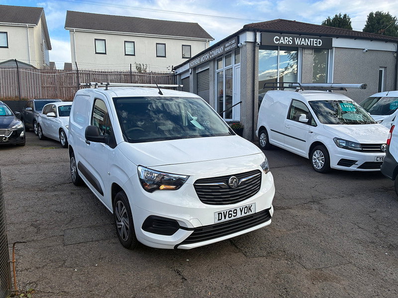 Vauxhall Combo 1.6 Turbo D 2300 Sportive Panel Van 4dr Diesel Manual L1 H1 Euro 6 (s/s) (100 ps)