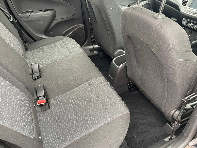 Vauxhall Crossland X 1.2L SE SUV 5dr Petrol Manual Euro 6 (82 bhp)