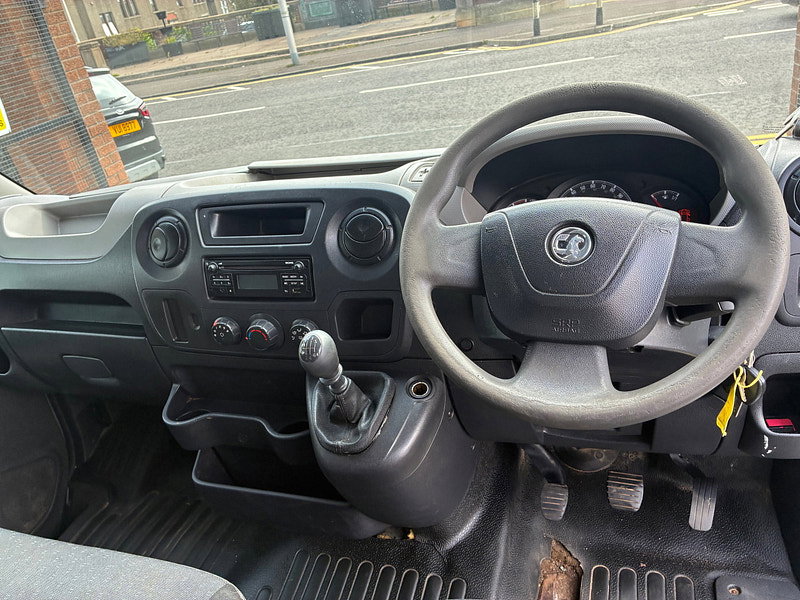 Vauxhall Movano 2.3 CDTi 3500 Chassis Double Cab 4dr Diesel Manual RWD L2 H1 Euro 5 (125 ps)