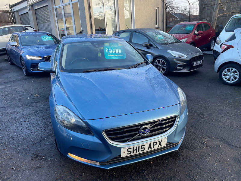 Volvo V40 2.0L SE D2 Hatchback 5dr Diesel Manual Euro 6 (118 bhp)