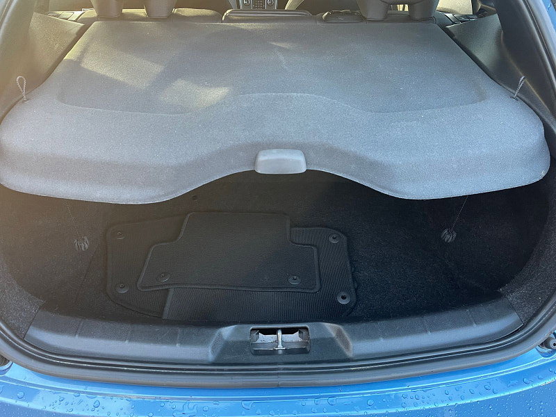 Volvo V40 2.0L SE D2 Hatchback 5dr Diesel Manual Euro 6 (118 bhp)