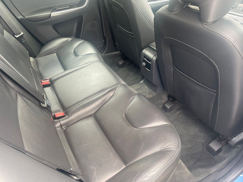 Volvo XC60 2.0L SE Luxury Nav D4 SUV 5dr Diesel Manual Euro 6 (188 bhp)