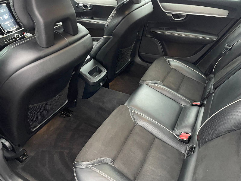 Volvo S90 2.0L R-Design D4 Auto Saloon 4dr Diesel Automatic Euro 6 (188 bhp)