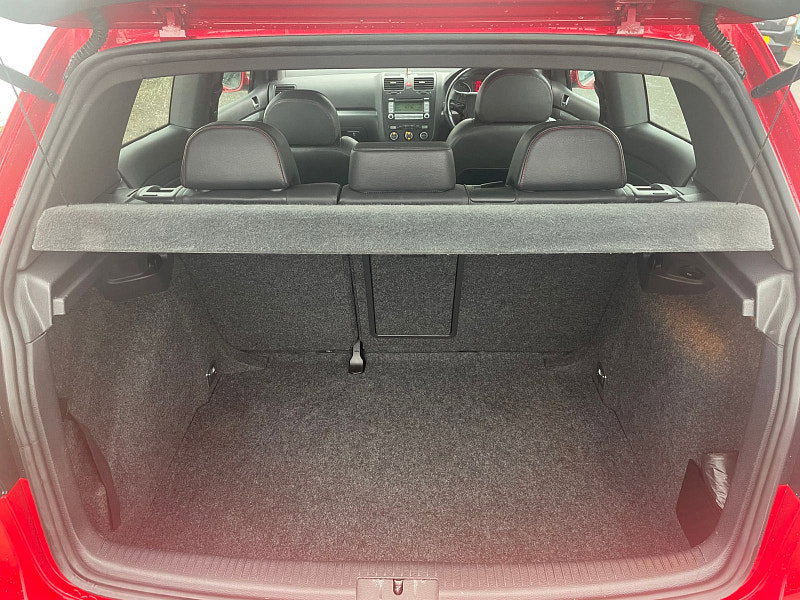 Volkswagen Golf 2.0L GTI EDITION30 T 230 Hatchback 3dr Petrol Manual Euro 4 (230 bhp)