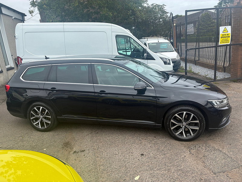 Volkswagen Passat 1.6 TDI SEL Estate 5dr Diesel DSG Euro 6 (s/s) (120 ps)