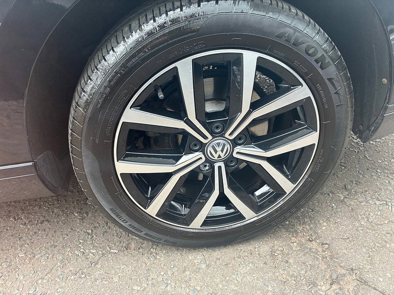 Volkswagen Passat 1.6 TDI SEL Estate 5dr Diesel DSG Euro 6 (s/s) (120 ps)