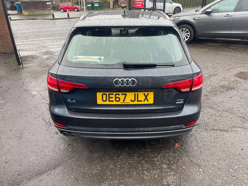 Audi A4 2.0L Sport Ultra TDI Semi-Auto Estate 5dr Diesel Semi Automatic Euro 6 (188 bhp)
