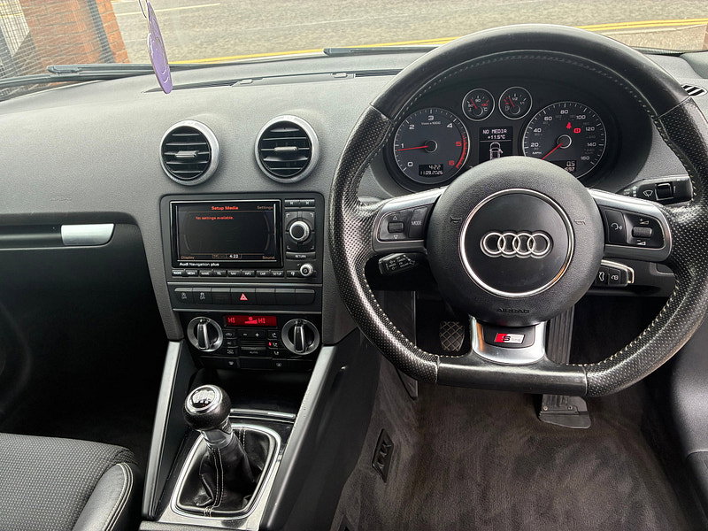 Audi A3 2.0 TDI Black Edition Sportback 5dr Diesel Manual Euro 5 (s/s) (170 ps)