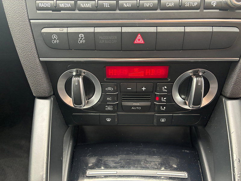 Audi A3 2.0 TDI Black Edition Sportback 5dr Diesel Manual Euro 5 (s/s) (170 ps)
