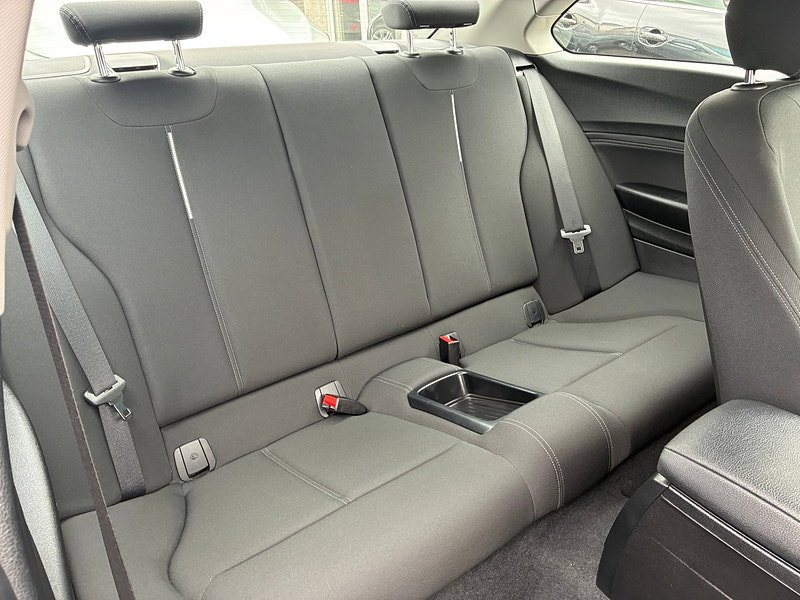 BMW 2 Series 2.0 220i Sport Coupe 2dr Petrol Manual Euro 6 (s/s) (184 ps)