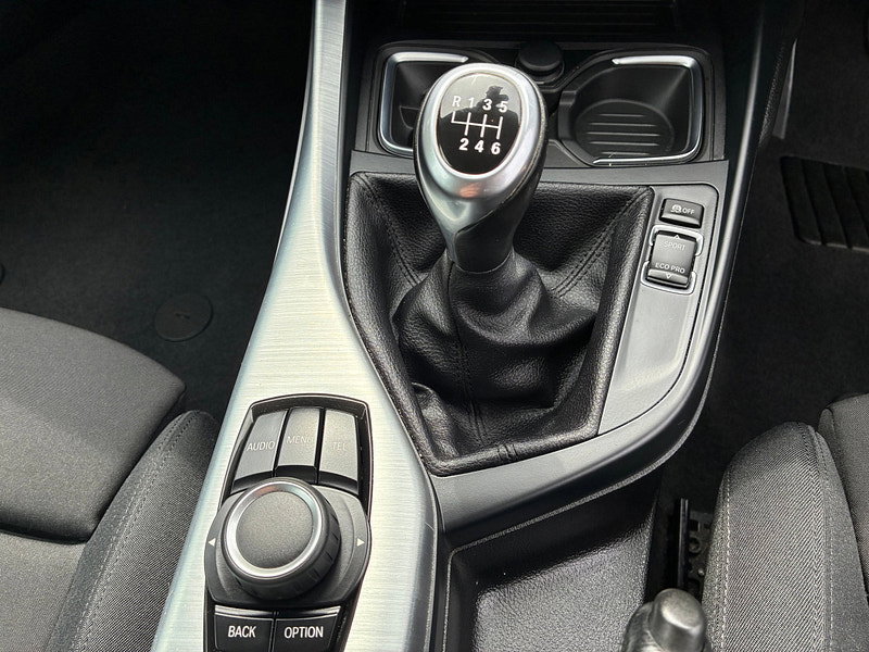 BMW 2 Series 2.0 220i Sport Coupe 2dr Petrol Manual Euro 6 (s/s) (184 ps)