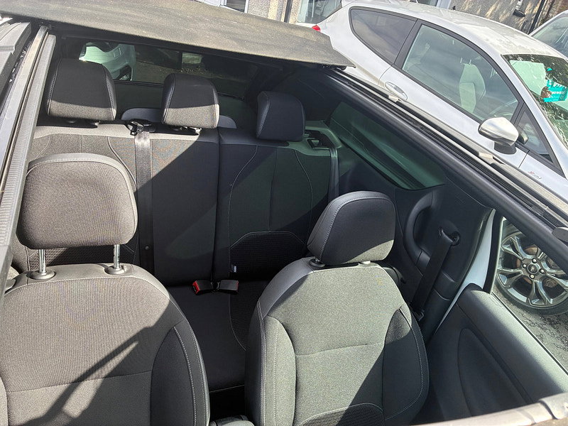 Citroen DS3 Cabrio 1.6 e-HDi Airdream DStyle Plus Convertible 2dr Diesel Manual Euro 5 (s/s) (90 ps)