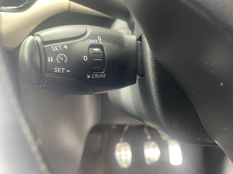 DS Automobiles DS 3 1.2 PureTech Cafe Racer Hatchback 3dr Petrol Manual Euro 6 (s/s) (110 ps)