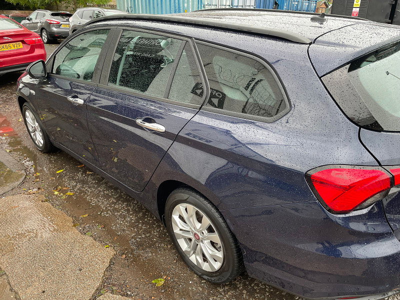 Fiat Tipo 1.4L Easy+ Estate 5dr Petrol Manual Euro 6 (94 bhp)
