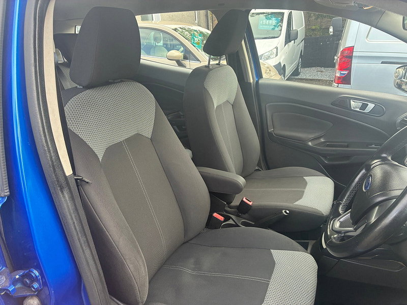 Ford EcoSport 1.5 Zetec SUV 5dr Petrol Manual 2WD Euro 5 (112 ps)