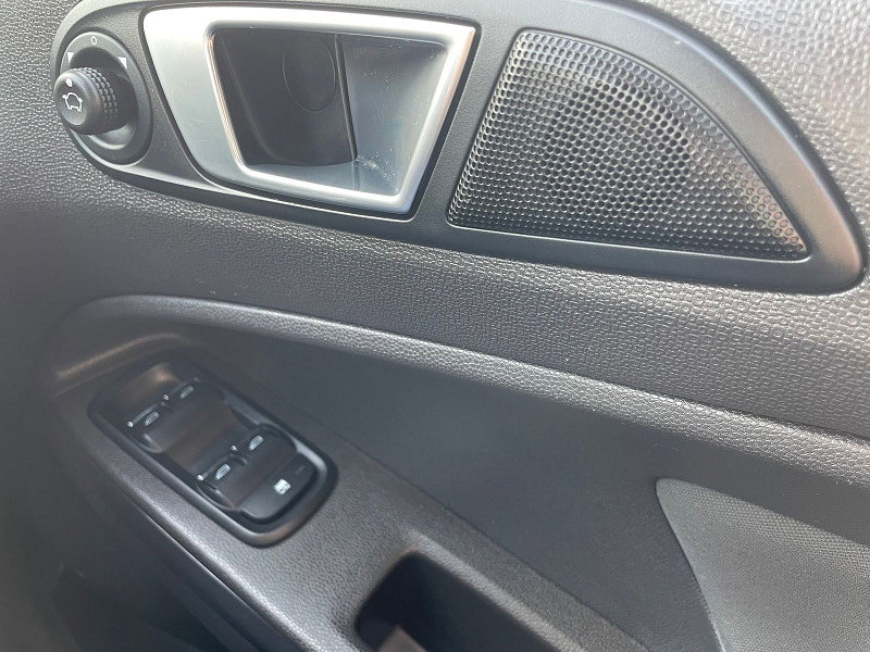 Ford EcoSport 1.0T EcoBoost Zetec SUV 5dr Petrol Manual 2WD Euro 6 (s/s) (125 ps)