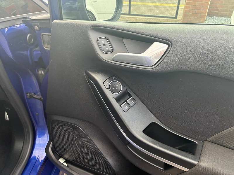 Ford Fiesta 1.0T EcoBoost ST-Line Hatchback 3dr Petrol Manual Euro 6 (s/s) (125 ps)