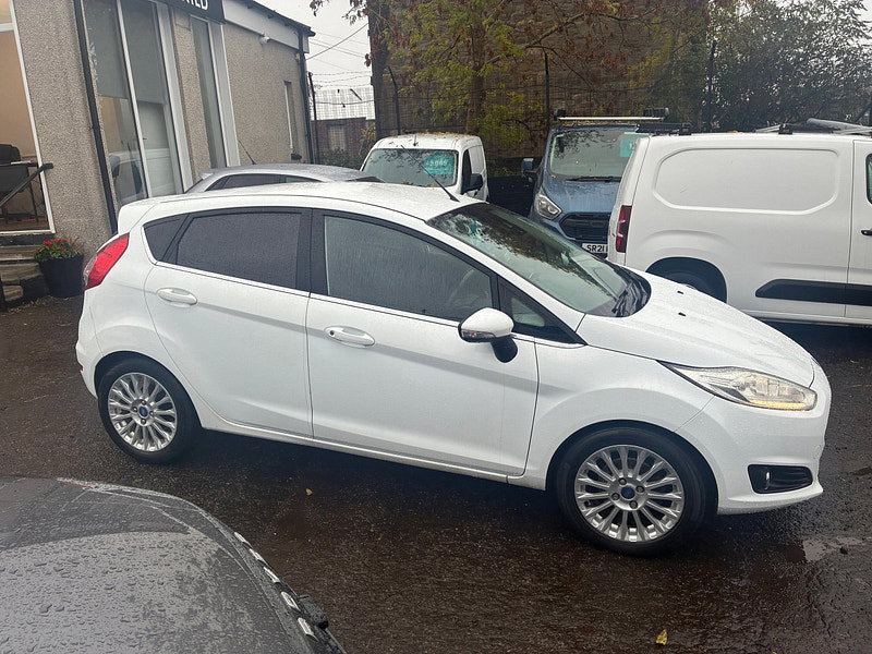 Ford Fiesta 1.0T EcoBoost Titanium Hatchback 5dr Petrol Manual Euro 5 (s/s) (100 ps)