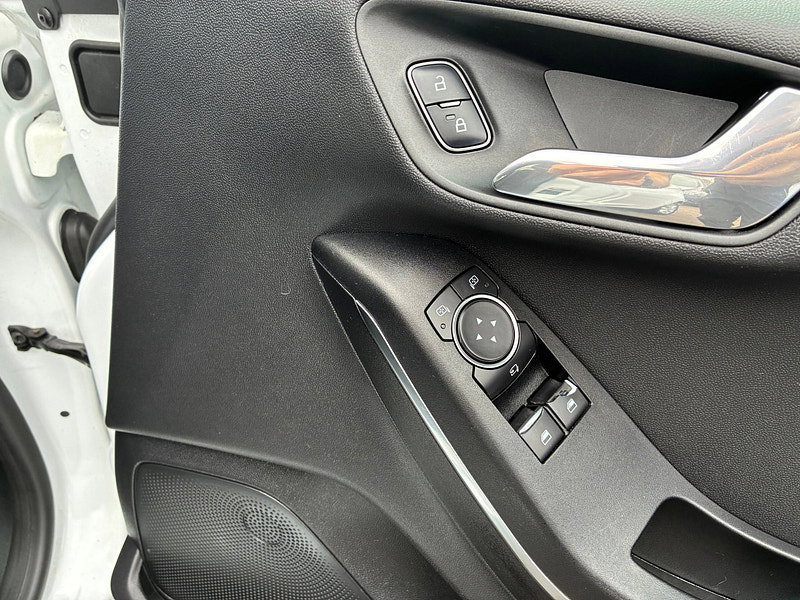 Ford Fiesta 1.0T EcoBoost Zetec Hatchback 3dr Petrol Manual Euro 6 (s/s) (100 ps)