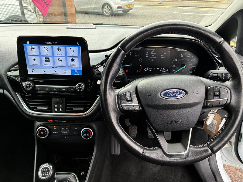 Ford Fiesta 1.0T EcoBoost Zetec Hatchback 3dr Petrol Manual Euro 6 (s/s) (100 ps)