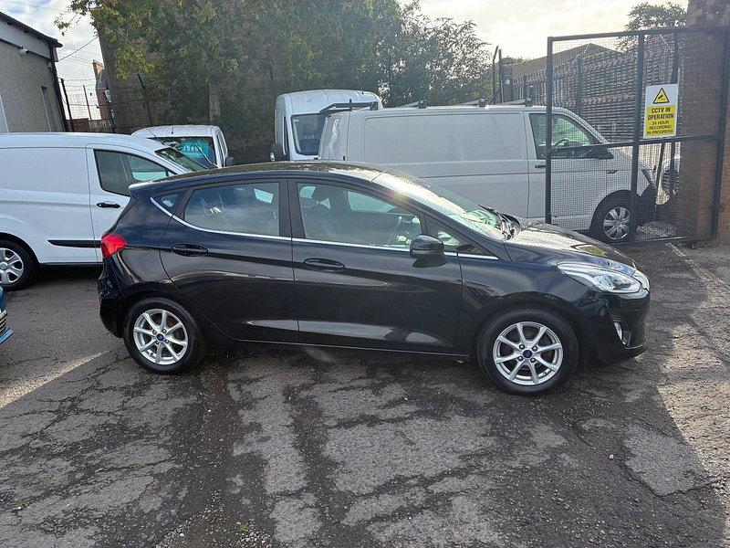 Ford Fiesta 1.0T EcoBoost Zetec Hatchback 5dr Petrol Manual Euro 6 (s/s) (100 ps)