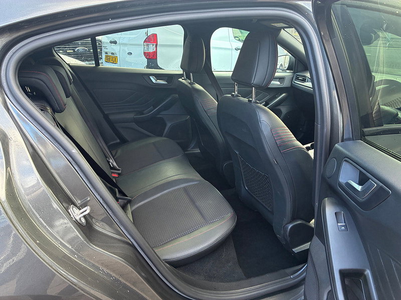 Ford Focus 1.5T EcoBoost ST-Line X Hatchback 5dr Petrol Auto Euro 6 (s/s) (182 ps)