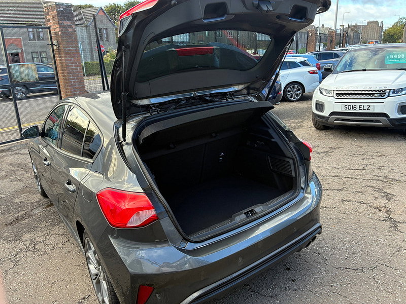 Ford Focus 1.5T EcoBoost ST-Line X Hatchback 5dr Petrol Auto Euro 6 (s/s) (182 ps)