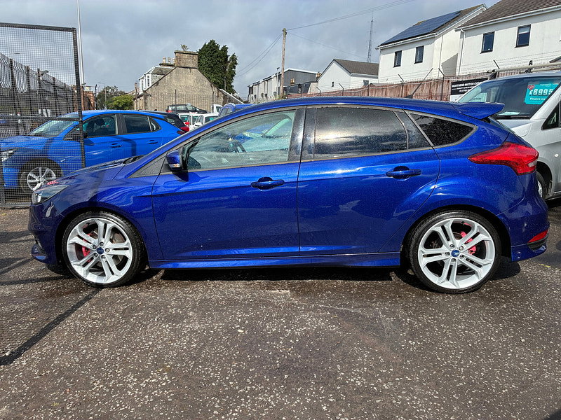 Ford Focus 2.0 TDCi ST-2 Hatchback 5dr Diesel Manual Euro 6 (s/s) (185 ps)
