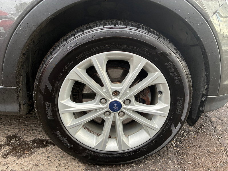 Ford Kuga 1.5 TDCi Titanium SUV 5dr Diesel Manual Euro 6 (s/s) (120 ps)