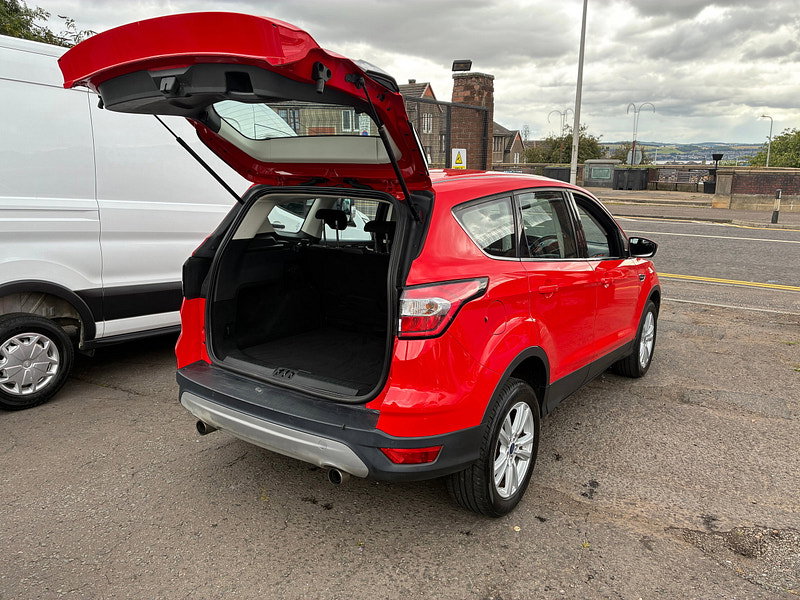 Ford Kuga 1.5T EcoBoost Zetec SUV 5dr Petrol Auto AWD Euro 6 (s/s) (182 ps)