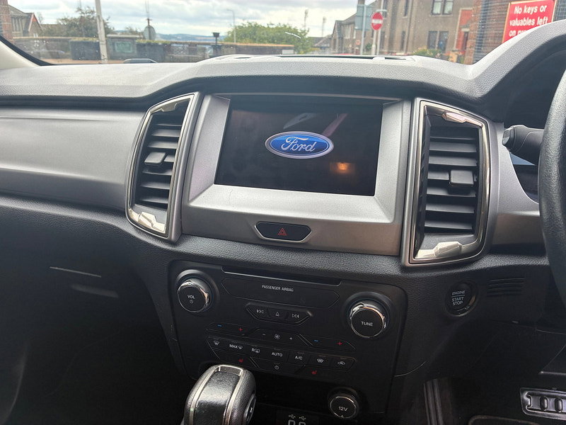 Ford Ranger 2.0 EcoBlue Limited Pickup Double Cab 4dr Diesel Auto 4WD Euro 6 (s/s) (170 ps)