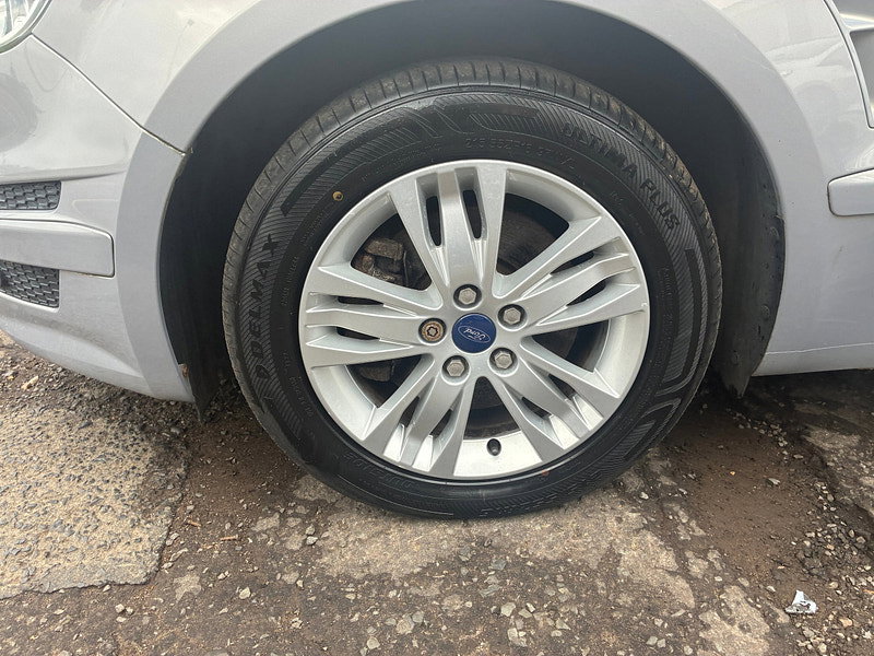 Ford S-Max 2.0 TDCi Zetec MPV 5dr Diesel Powershift Euro 5 (140 ps)