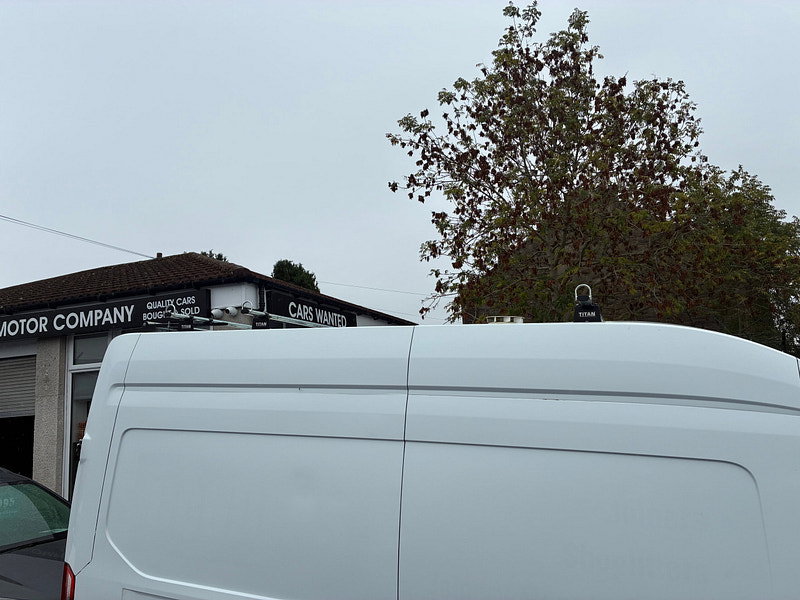 Ford Transit 2.2 TDCi 350 Panel Van 5dr Diesel Manual FWD L3 H3 Euro 5 (125 ps)