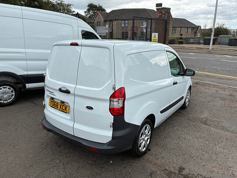 Ford Transit Courier 1.0 EcoBoost Trend Panel Van 5dr Petrol Manual L1 Euro 6 (100 ps)