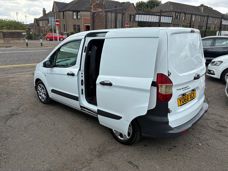 Ford Transit Courier 1.0 EcoBoost Trend Panel Van 5dr Petrol Manual L1 Euro 6 (100 ps)