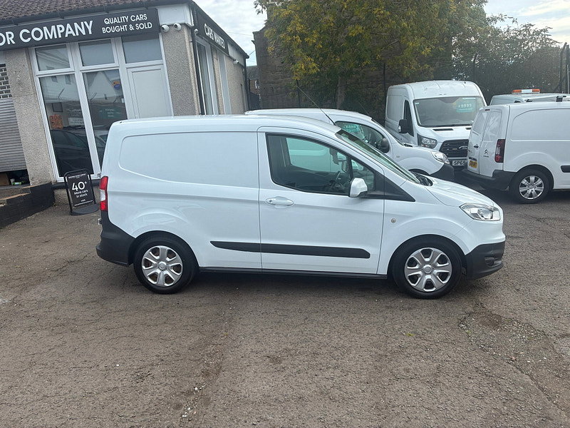 Ford Transit Courier 1.5 TDCi Trend Panel Van 5dr Diesel Manual L1 Euro 6 (95 ps)