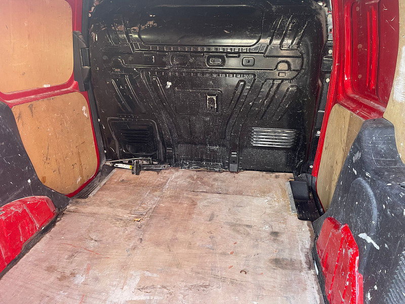 Ford Transit Connect 1.6L 200 Limited Diesel Manual Euro 5 (113 bhp)
