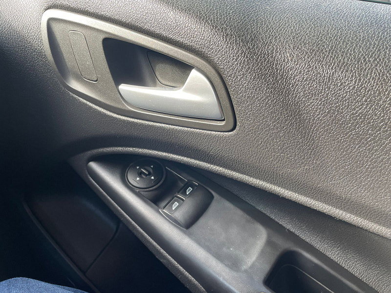 Ford Transit Connect 1.6L 200 Limited Diesel Manual Euro 5 (113 bhp)