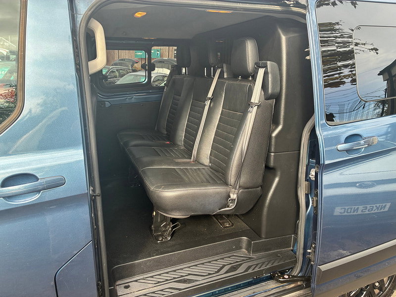 Ford Transit Custom 2.0 300 EcoBlue Trail Crew Van Double Cab 5dr Diesel Manual L1 H1 Euro 6 (s/s) (130 ps)