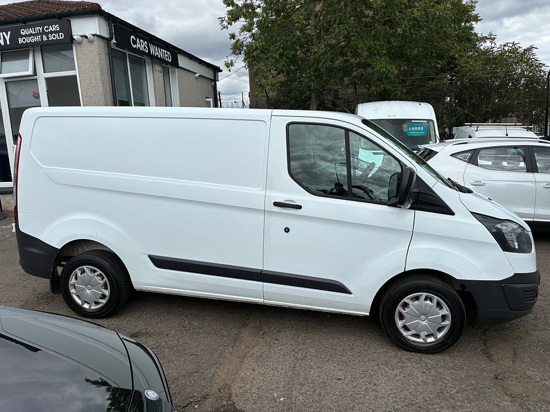 Ford Transit Custom 2.0 TDCi 270 Panel Van 5dr Diesel Manual L1 H1 (157 g/km, 104 bhp)
