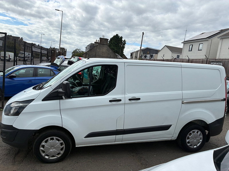 Ford Transit Custom 2.0 TDCi 270 Panel Van 5dr Diesel Manual L1 H1 (157 g/km, 104 bhp)